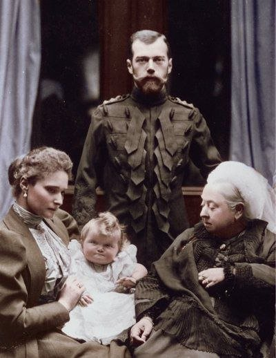 Императрица Александра Феодоровна, Великая Княжна Ольга Николаевна, Император Николай II, Королева Виктория.